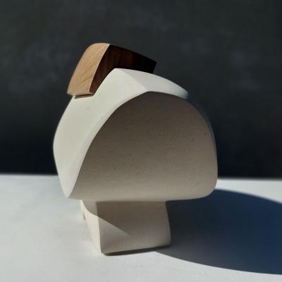 Eclosion XIV | Pierre calcaire et bois de noyer | 17x22x12cm | 2021