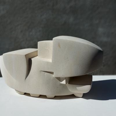 Enfance | Pierre calcaire | 19x30x15cm | 2017